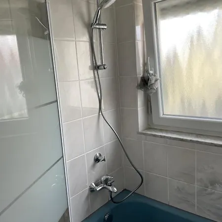 Daire Sonnige 3 Mit Schoenem Balkon Im Gruenen